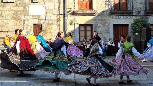 Diferentes grupos de música folk actuarán mañá na Guarda.   | // D.P.