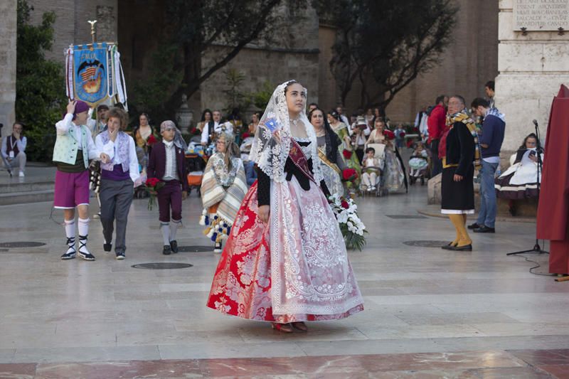 Comisiones falleras que han desfilado hasta las 18:00 horas.