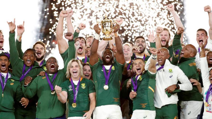 Sud-àfrica derrota Anglaterra i es proclama campiona del món per tercera vegada