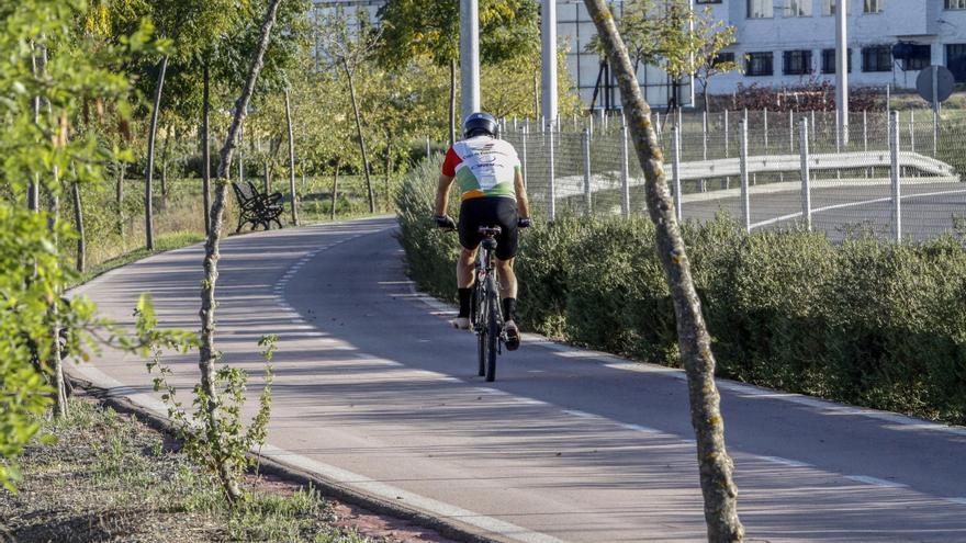 Dos pedanías de Cáceres unidas por una ruta ciclista