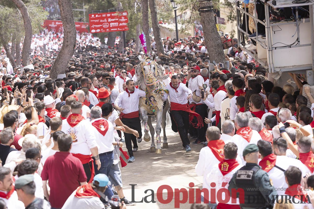 Así se ha vivido la carrera de Los Caballos del Vino en Caravaca