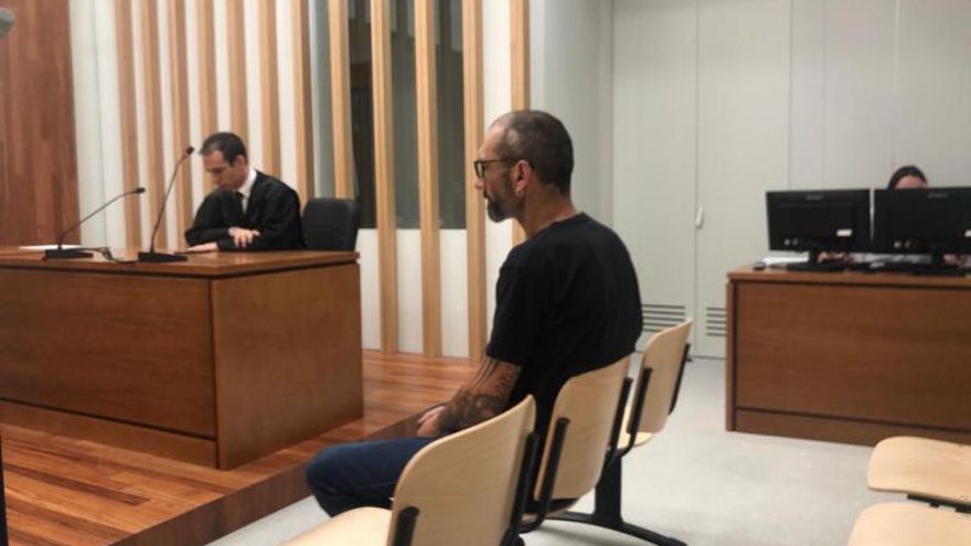 Condenado por dedicarse a la venta de metadona y ansiolíticos en una asociación cultural