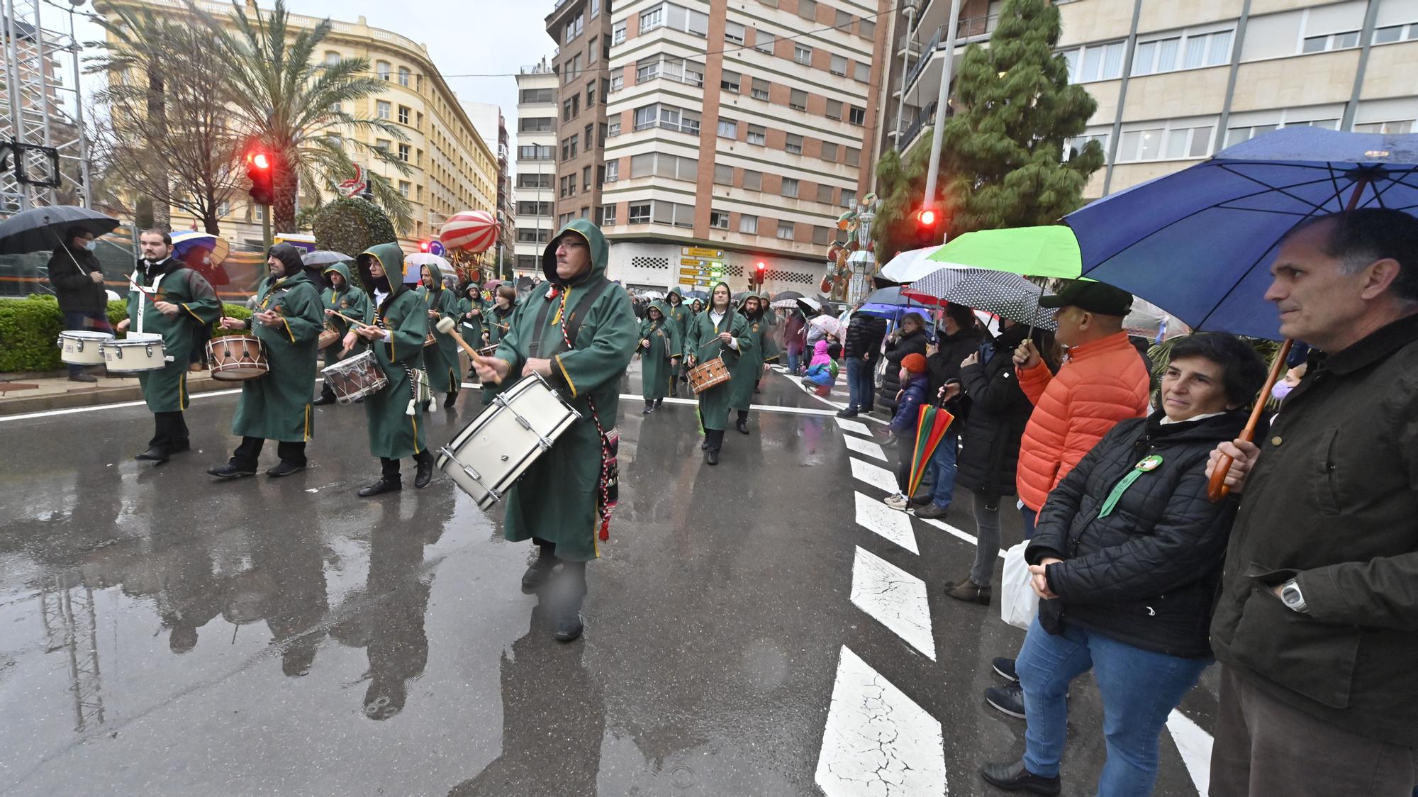 Teatro y música en el desfile de animación de la Magdalena