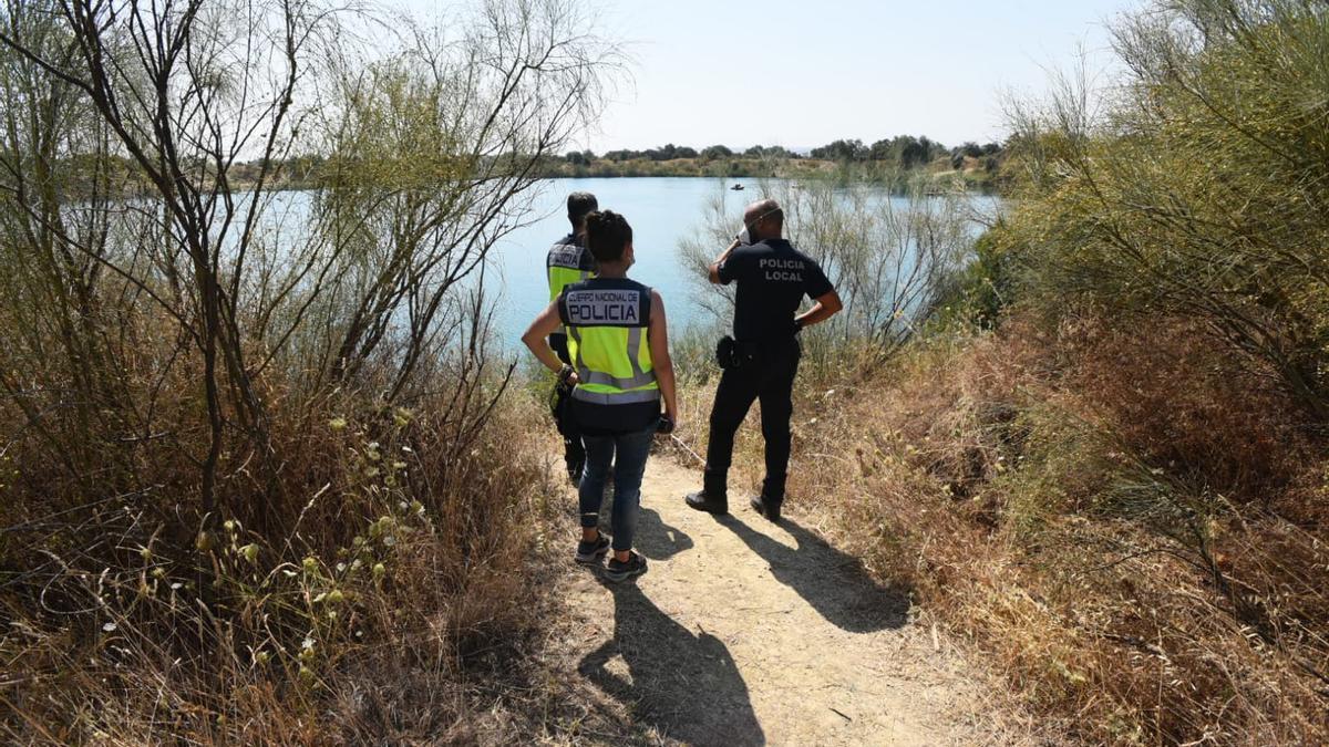 Las imágenes de la búsqueda del joven ahogado en el Lago Azul