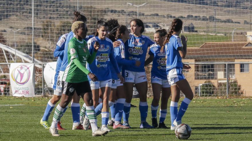 Nomvula se marcha del Cacereño Femenino