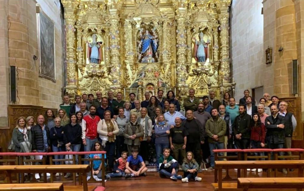 Diviseros en la iglesia de Laguna de Cameros.