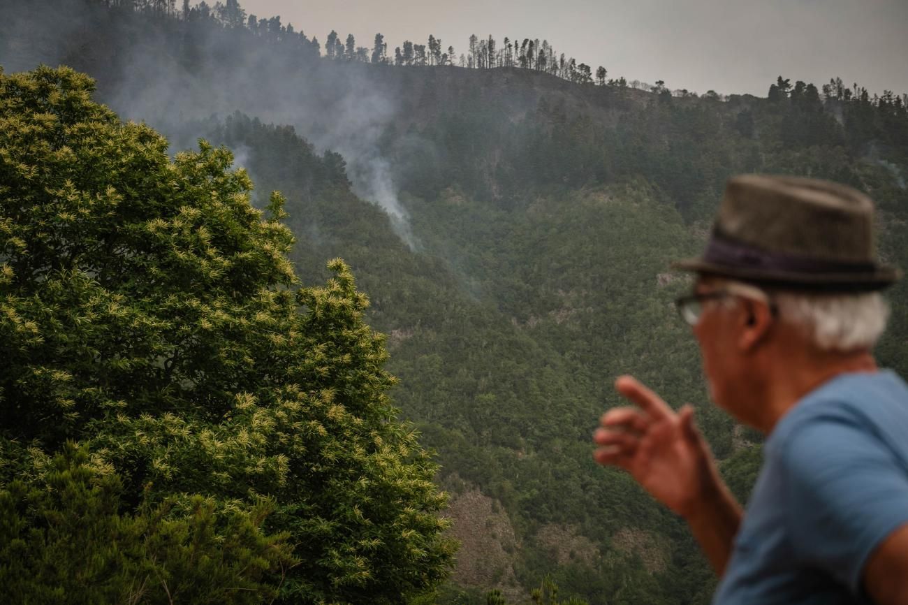 Imágenes de este domingo del incendio de Tenerife.