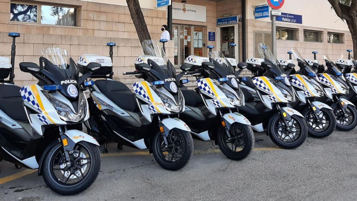 Treinta nuevas ‘scooters’ para la Policía de Barrio | AYUNTAMIENTO DE PALMA
