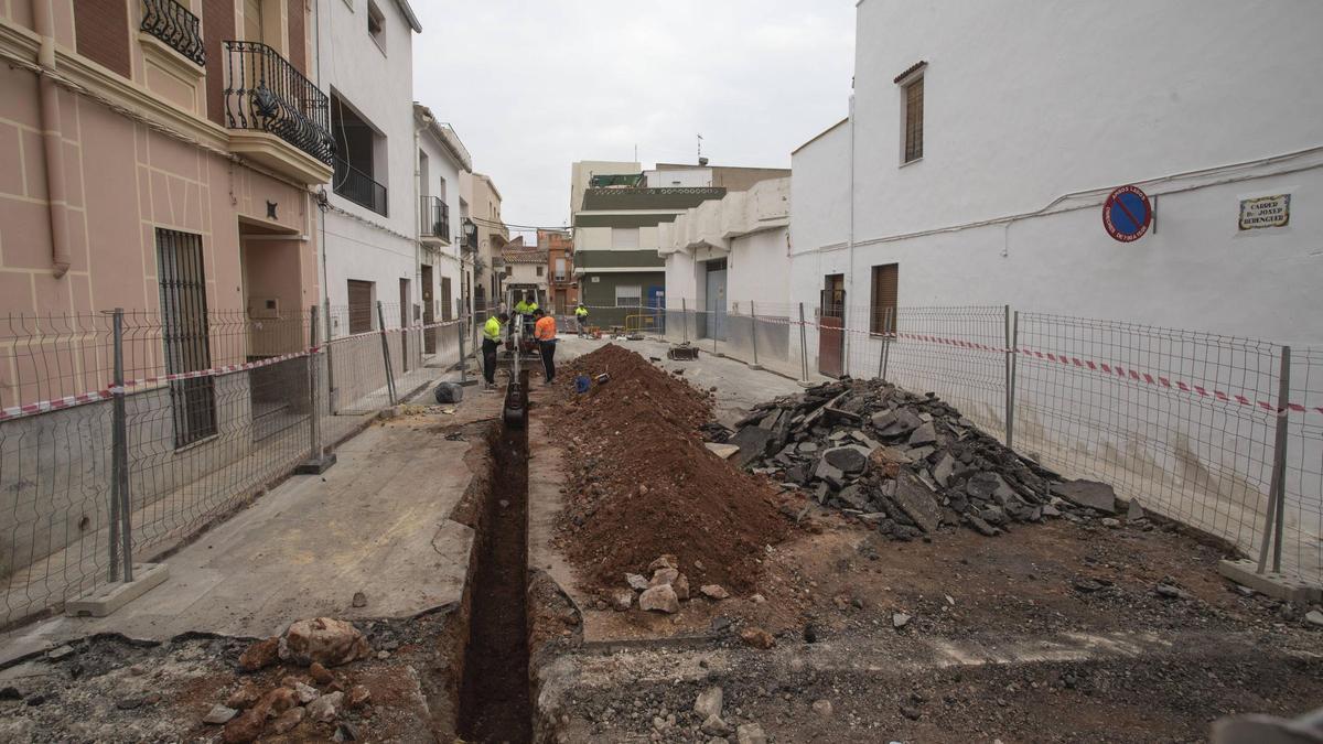 Obras de la Plataforma única en Benavites