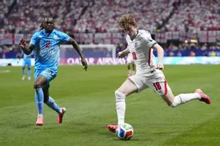 El falso equilibrio entre Barça y Real Madrid por la inversión en fichajes
