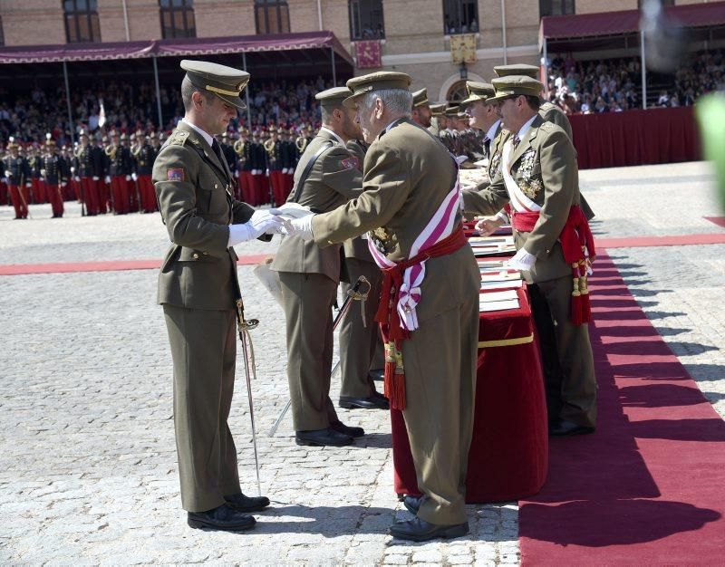 Visita de Felipe VI a la Academia General Militar de Zaragoza