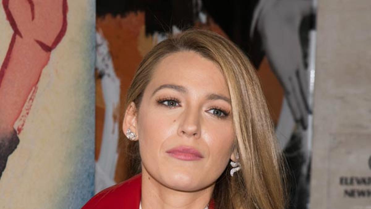 El truco de Blake Lively para utilizar el champú seco