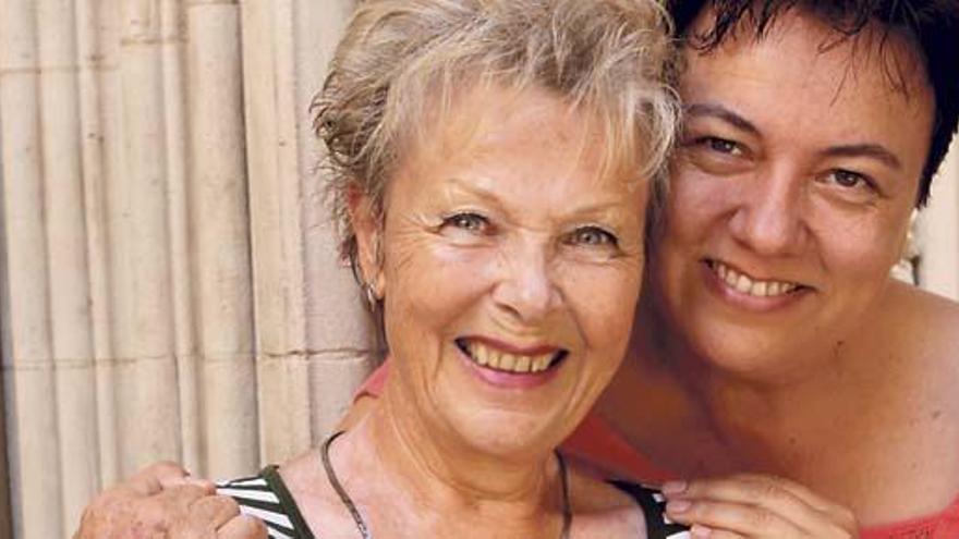 Schrieben deutsch-mallorquinische Familiengeschichte: Karin Kammerich und Susanna Moll.