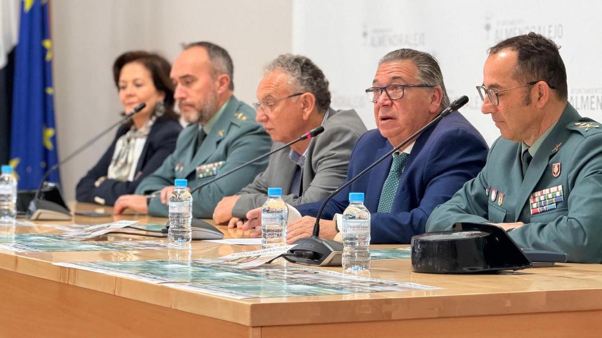 Presentación de los actos del centenario de la Casa Cuartel de la Guardia Civil.