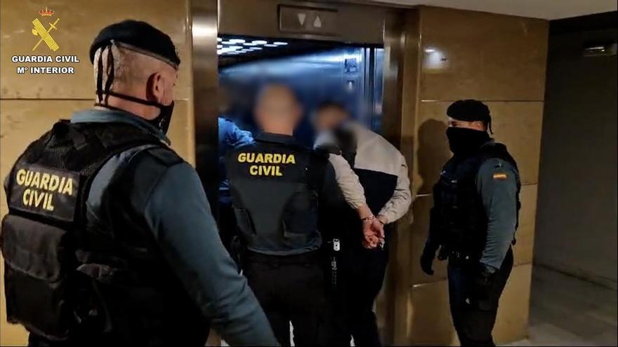 Secuestrado en Castellón tras acceder a webs de citas con contenido sexual
