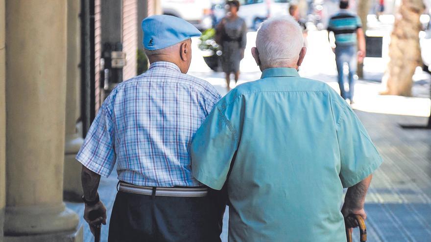 La meitat dels pensionistes gironins reben prestacions per sota del salari mínim
