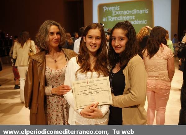 GALERÍA DE FOTOS - Entrega de los Premios Extraordinarios al Rendimiento Académico