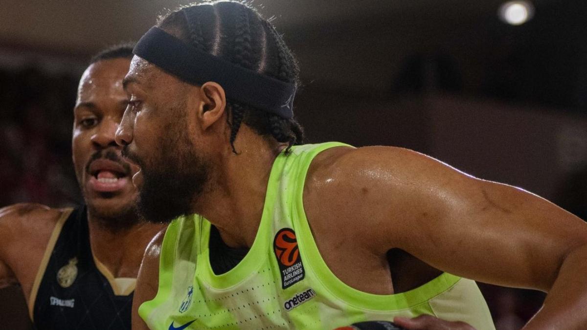 Jabari Parker no tuvo el día