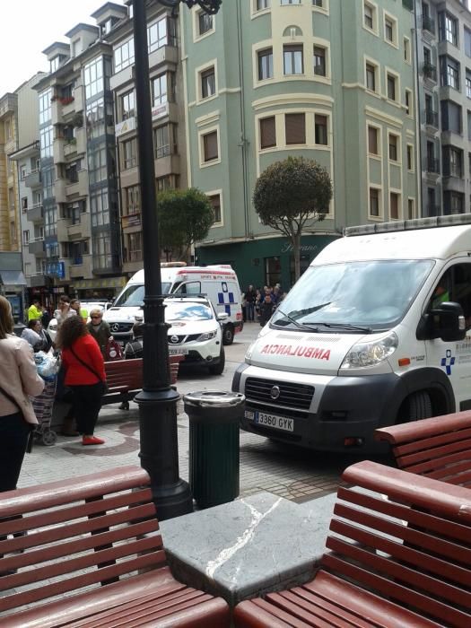 Una mujer fallece al incendiarse su piso en el edificio de Salesas, en Oviedo