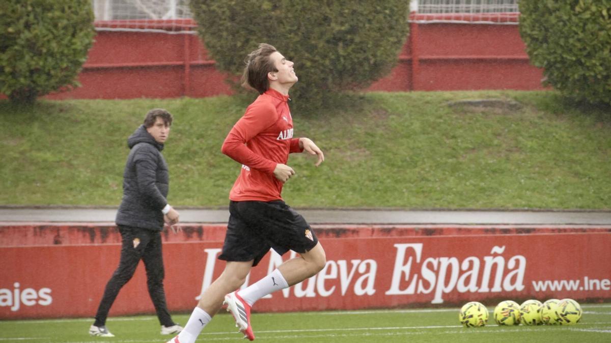 Andrés Cuenca: Recovery Update & Potential Return for Sporting Gijón vs Deportivo La Coruña