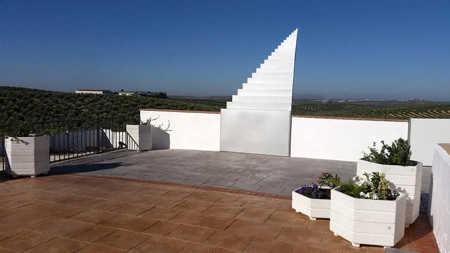 Una escalera hacia el cielo en Cañete de las Torres