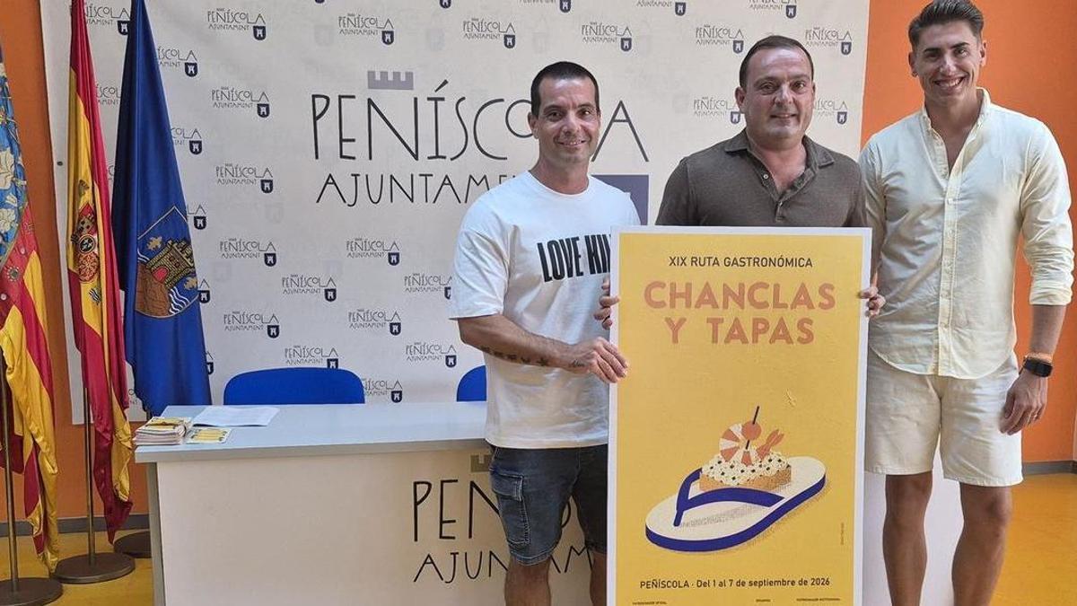 Imagen de la presentación de la ruta gastronómica Chanclas y Tapas, en la que este año participan 13 establecimientos hosteleros.