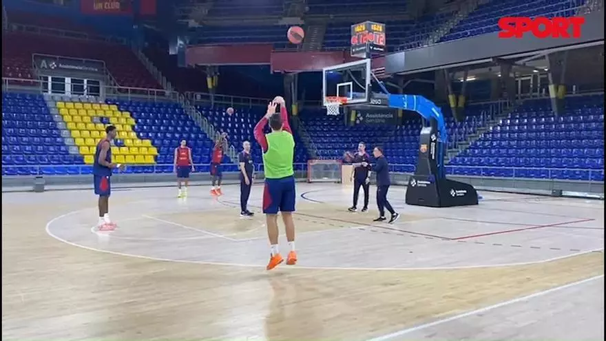 Último entrenamiento del Barça antes de viajar a Bolonia