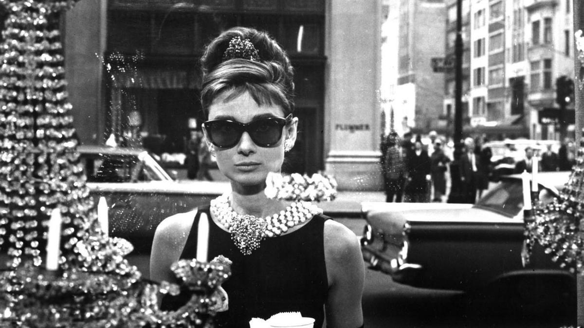 Audrey Hepburn en el papel de Holly Golightly en 'Desayuno con diamantes'.