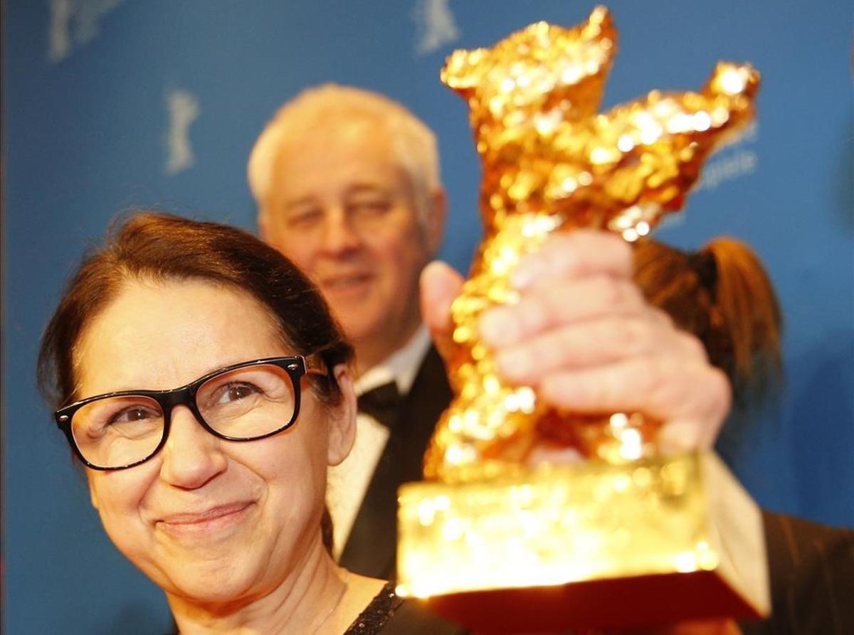 zentauroepp37350684 director ildiko enyedi receives the golden bear for best fil170218210144