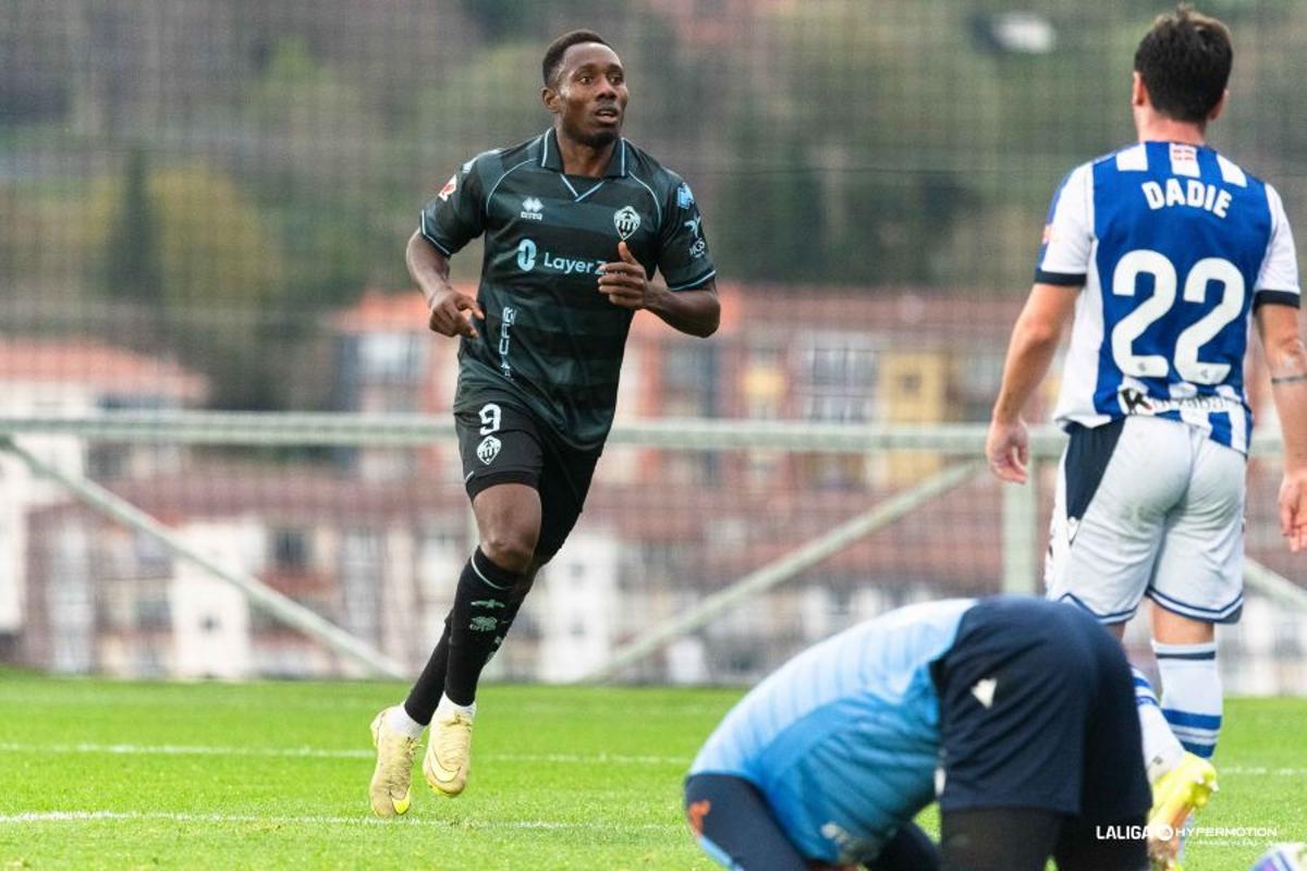 Ousmane Camara anotó su octavo tanto esta temporada.