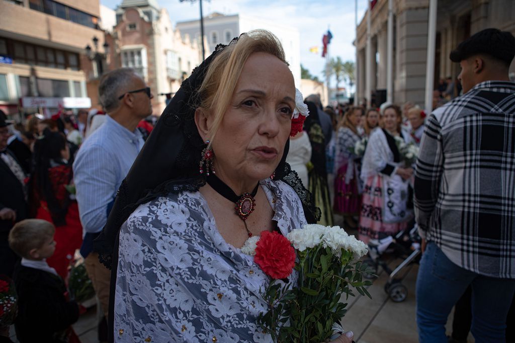 Las imágenes de la ofrenda floral a la Virgen de la Caridad en Cartagena