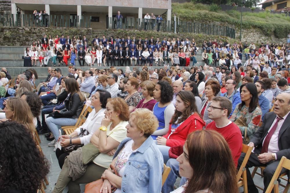 Graduación del IES Illa de Tambo de Marín