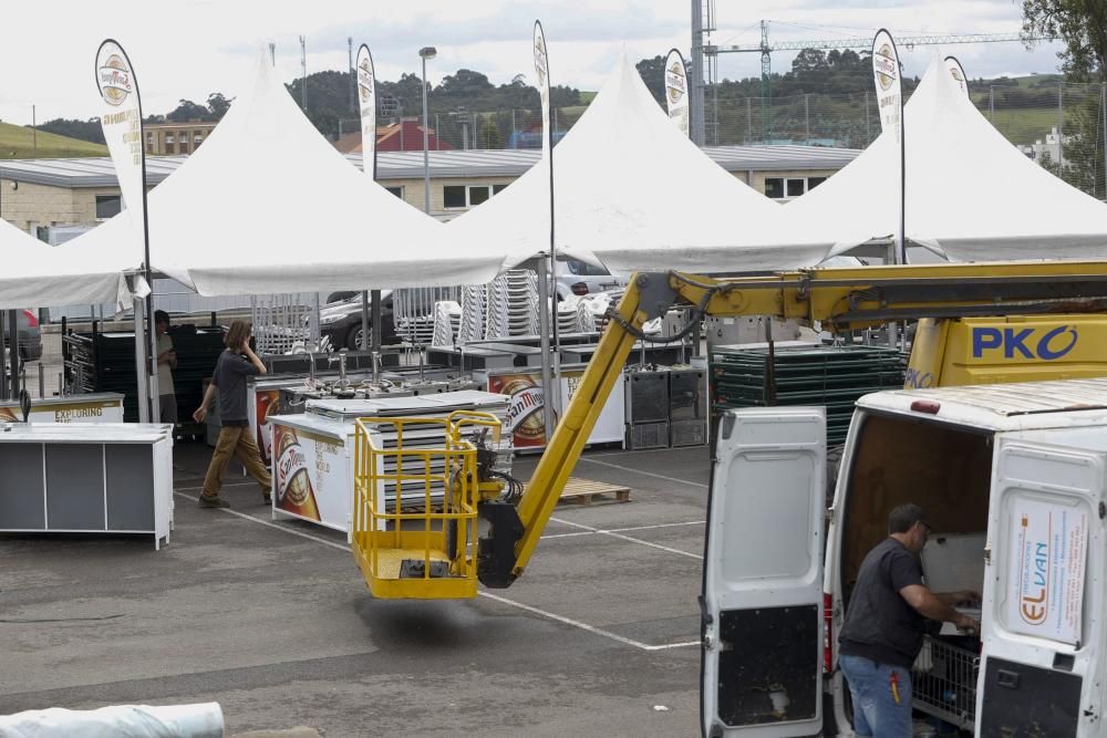 Preparativos del Festival Luanco al Mar