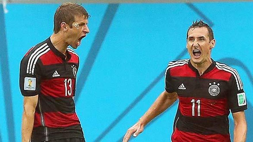 Müller se une a la lucha por el &#039;Pichichi&#039; del Mundial