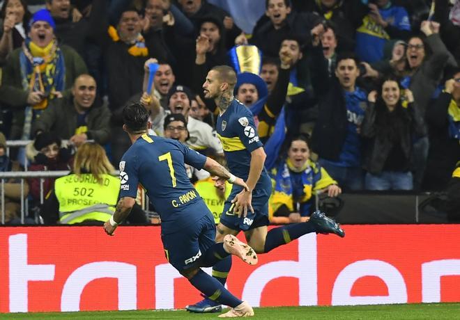 Benedetto adelantó a Boca Juniors en la final