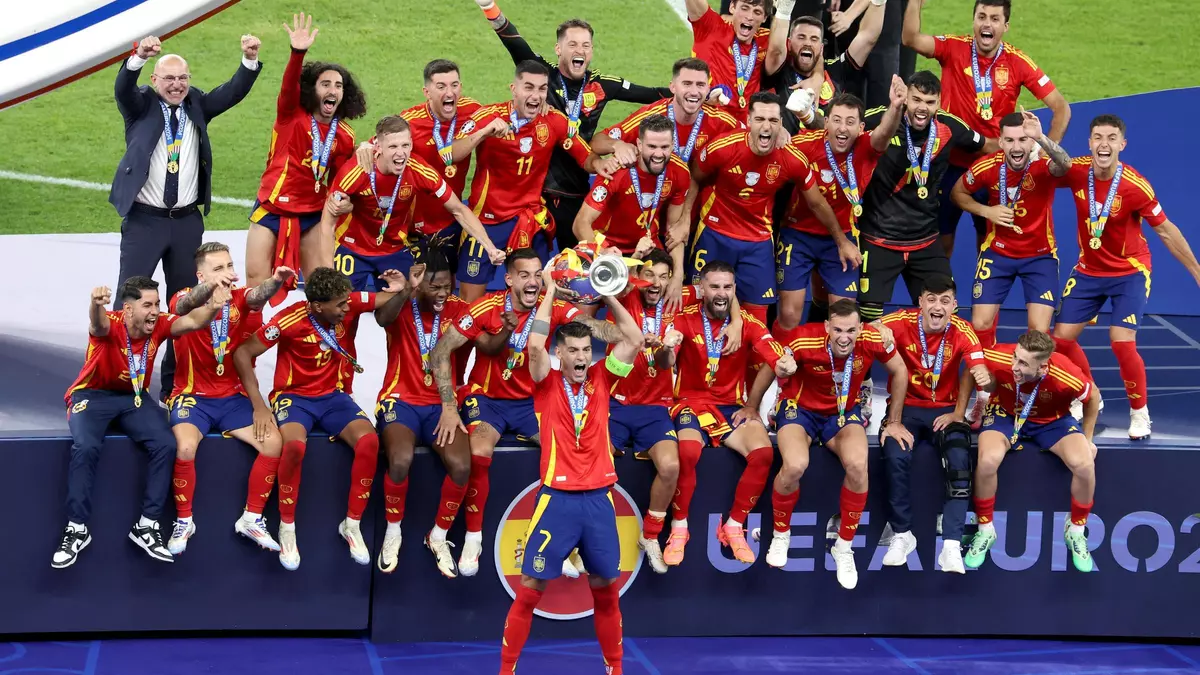 España firma la Eurocopa perfecta: de Berlín a Berlín, un paseo por la cima