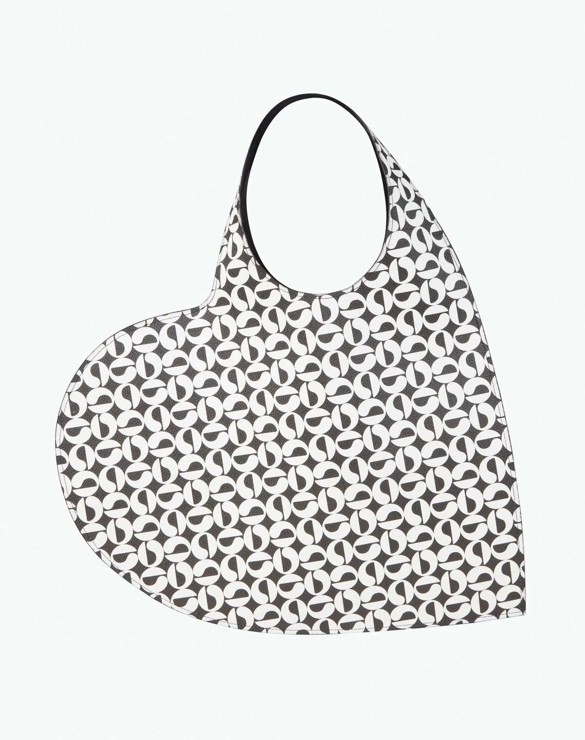Bolso estampado con forma de corazón, de Coperni