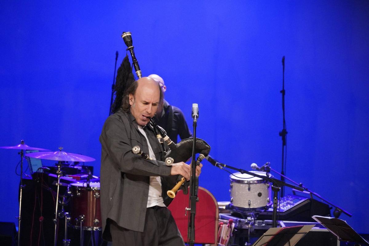 concierto de Carlos Nuñez