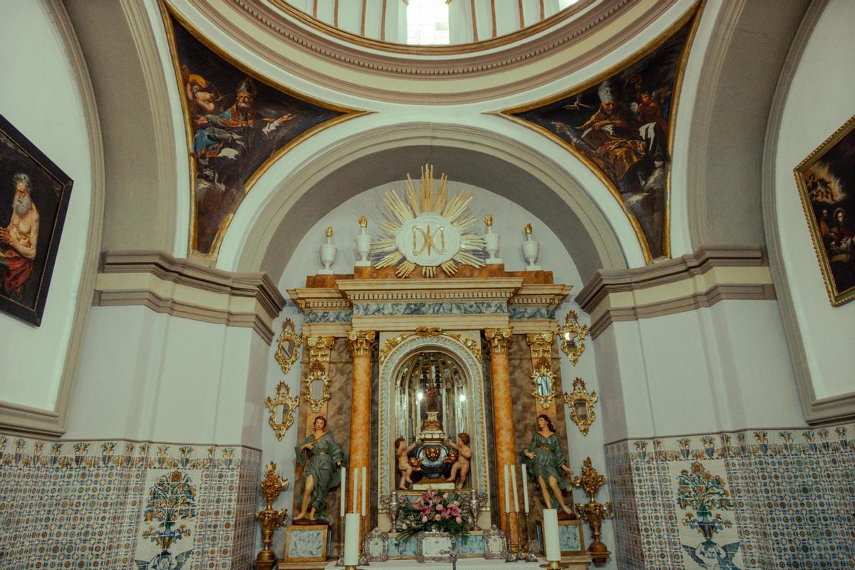 En la ermita de Muel se pueden ver frescos de Francisco de Goya.