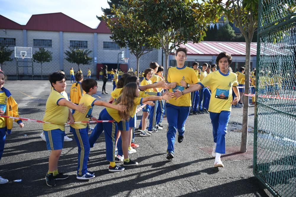 Carrera solidaria en el colegio Obradoiro.