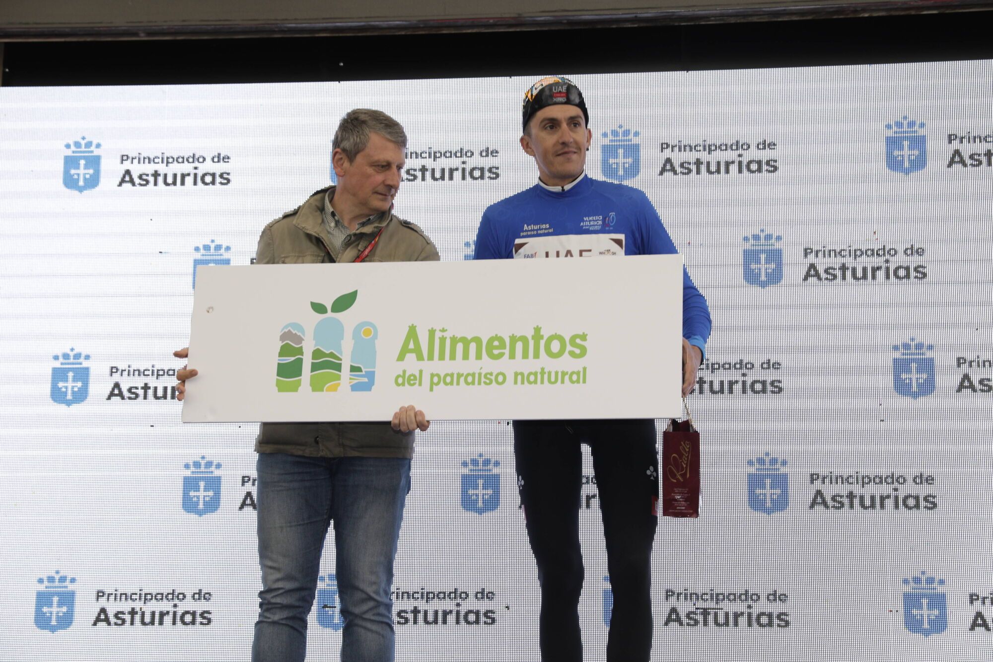 EN IMÁGENES: Segunda etapa de la Vuelta Ciclista Asturias.