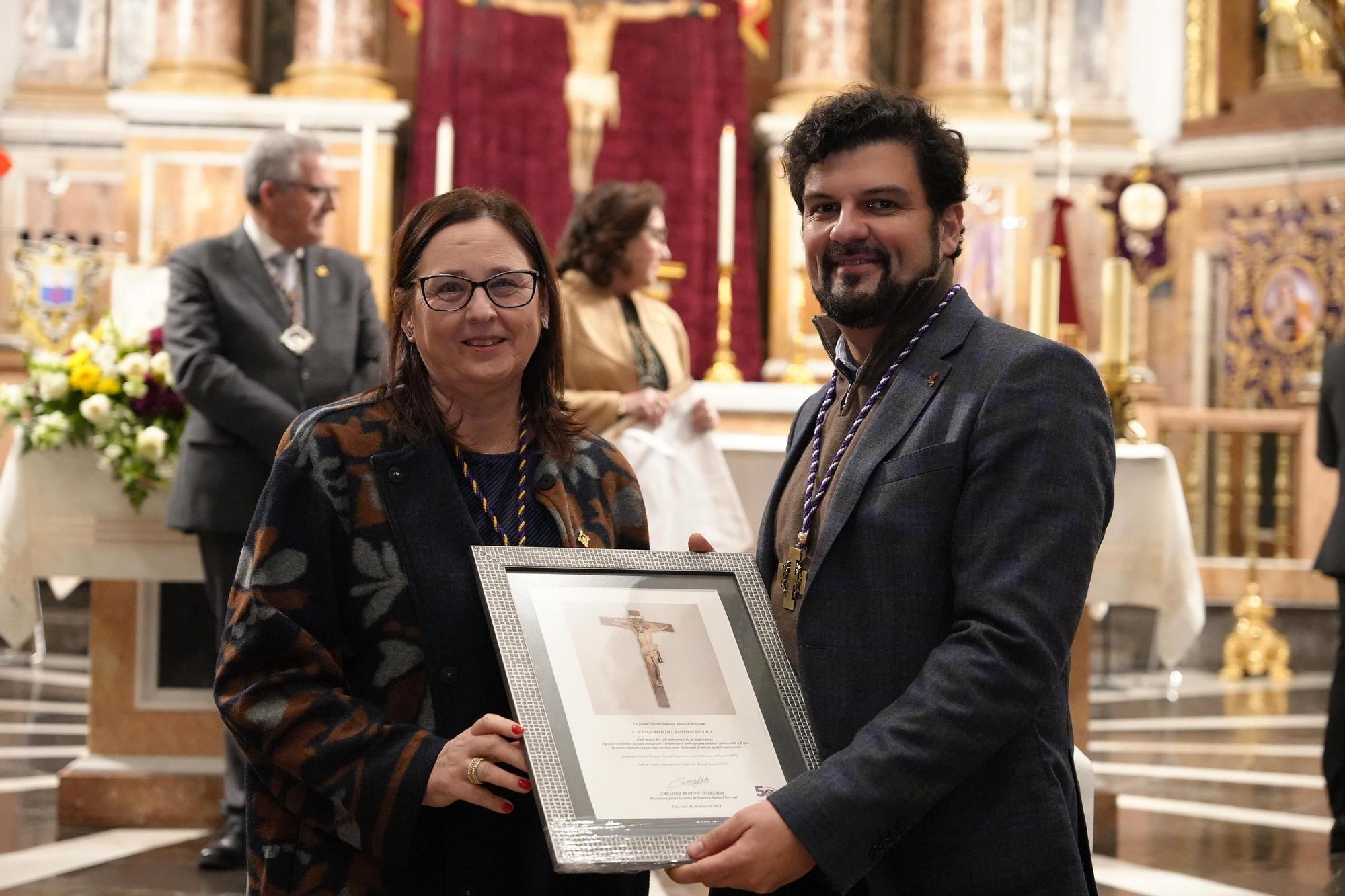 Las fotos de la misa para conmemorar el 50º aniversario de la Junta Central de Semana Santa de Vila-real