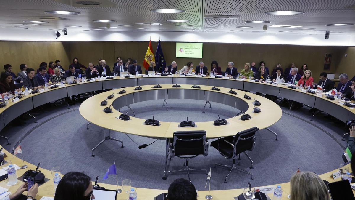 Montero, ayer presidiendo el Consejo de Política Fiscal.