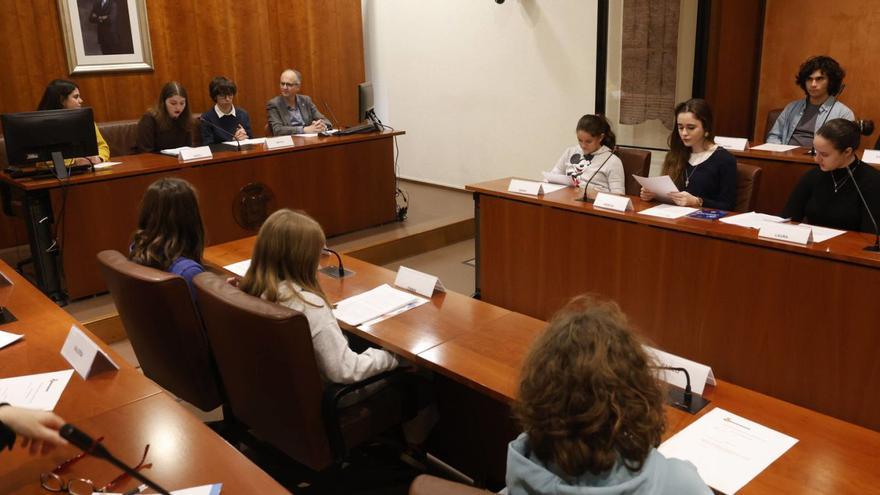Pleno infantil por el Día de las Ciudades Educadoras | MIKI LÓPEZ