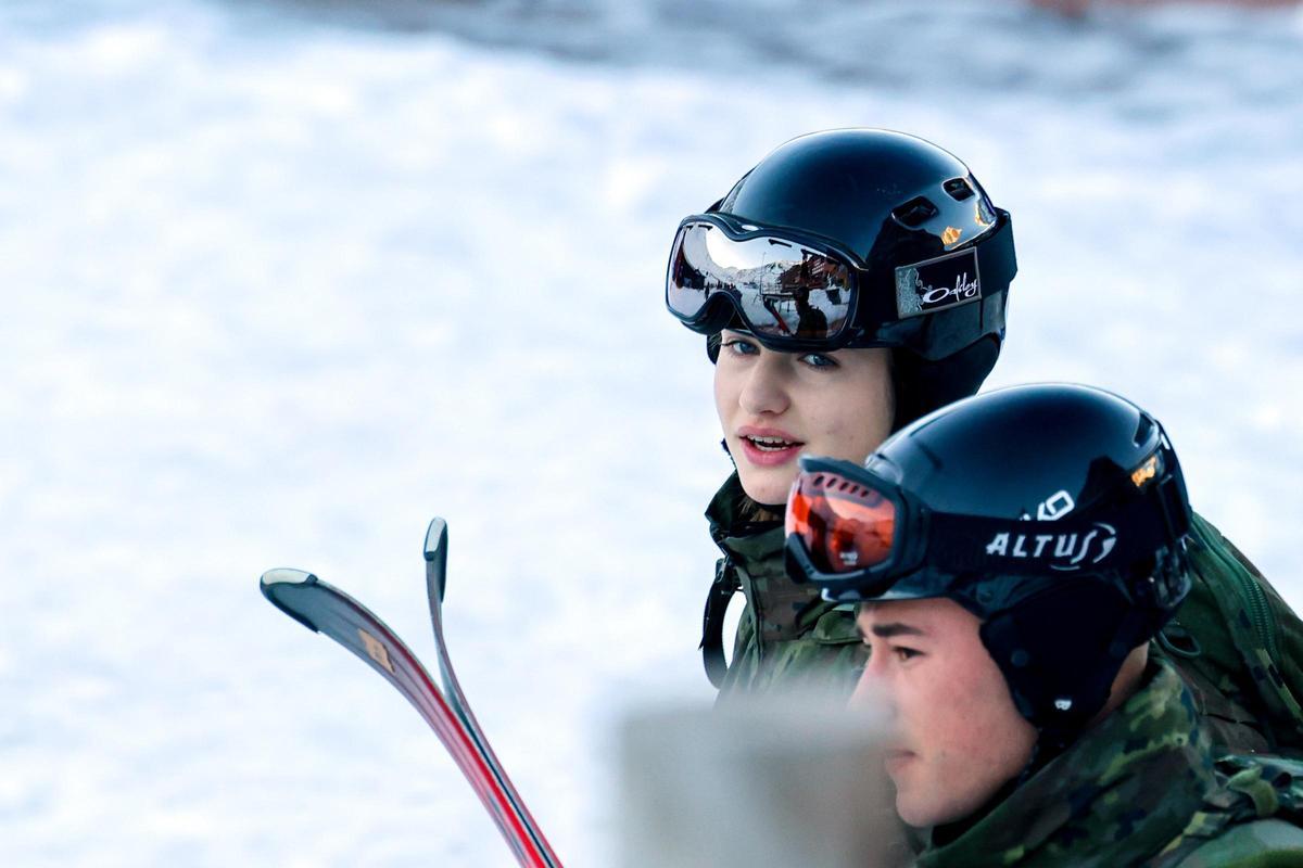 Leonor participa en ejercicios de montaña y esquí en el Pirineo aragonés