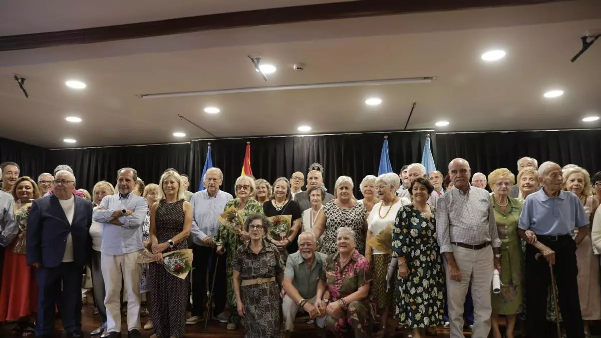 La cosecha más generosa del mayor club social de Oviedo cumple 50 años: "Sin vosotros nada hubiera sido posible"
