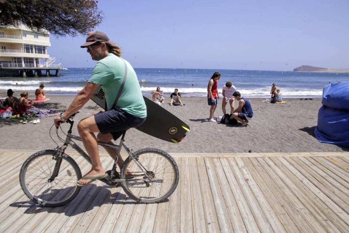 Apertura de la playa de El Médano.