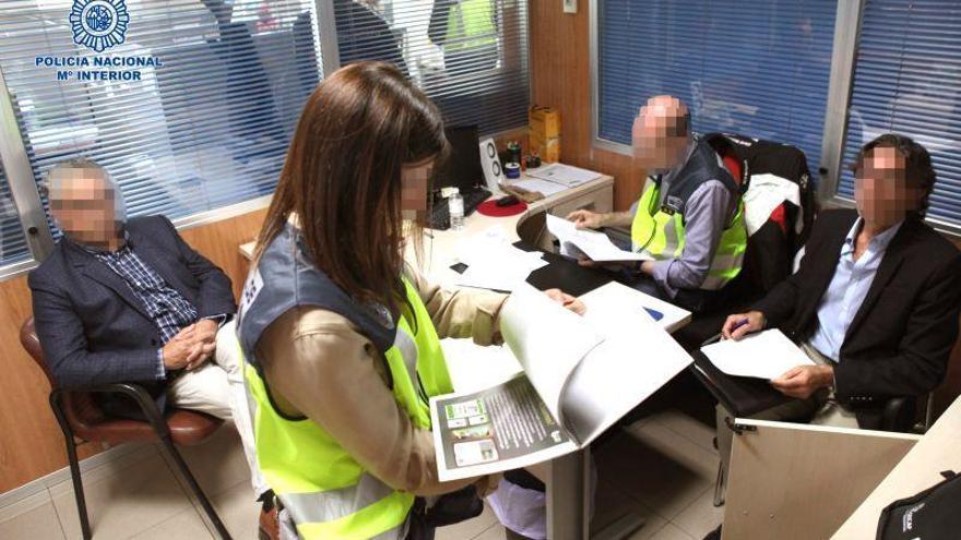 Detenidas por estafa cinco personas que decían recaudar fondos contra el cáncer infantil