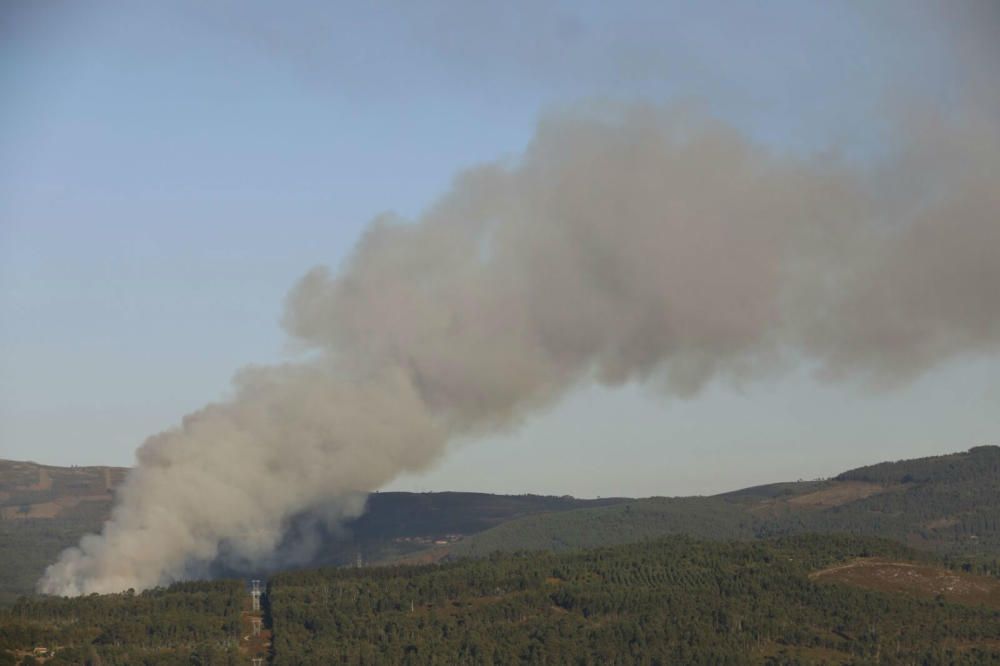 El monte arde en Covelo