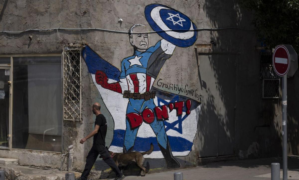 Biden pressiona per una resposta diplomàtica per a la desescalada